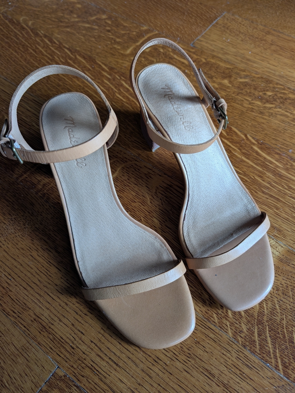 Madewell The Hollie Ankle-Strap Sandal Nubuck Leather in Earthen Sand Size 8